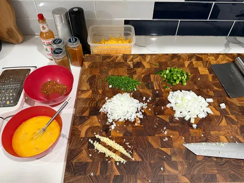 [homemade] chorizo, potato and eggs