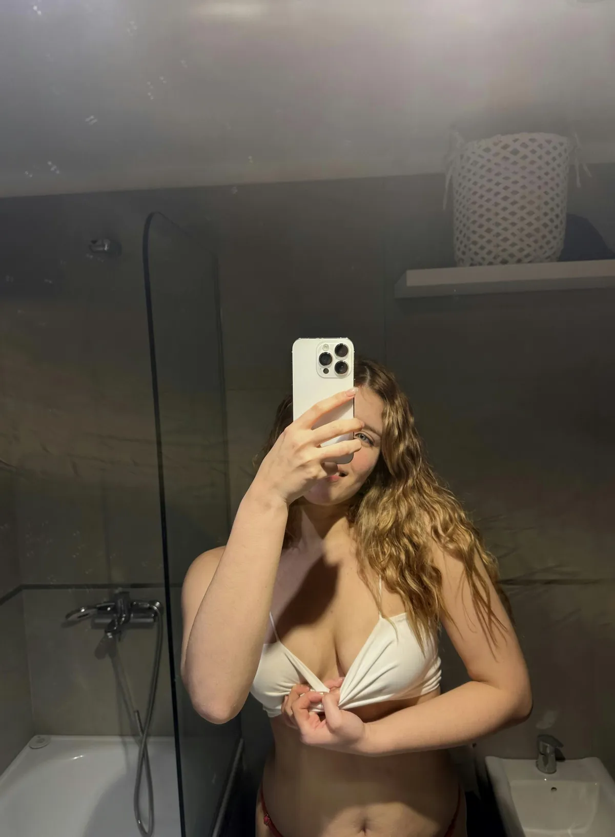 I would love to get fucked while cooking