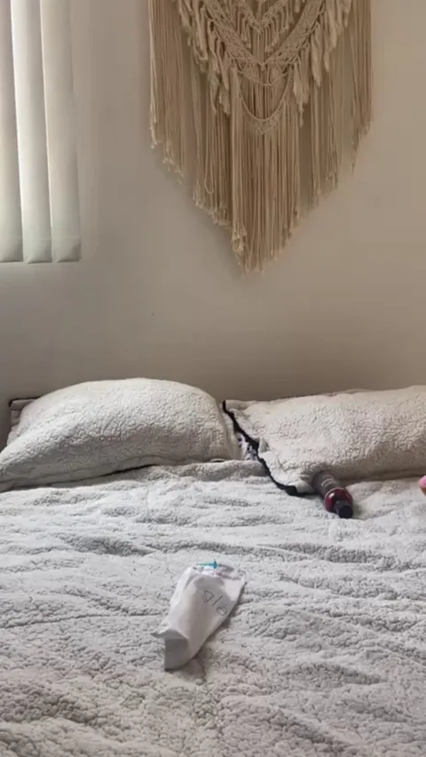 Booty, thighs, and pussy all fattt