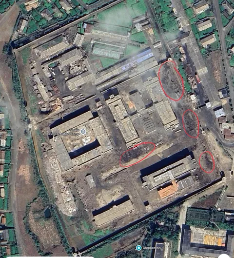 A concentration camp in North Korea - Prisoners visible