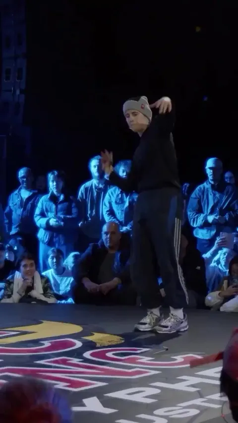 Molly Chapman, the Aussie breakdancer who lost to Raygun in the qualifying event to compete at the Olympics.