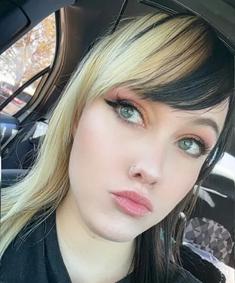 30 Mf4M couple in Big Bear looking for another dominant fit hung bull for threesome