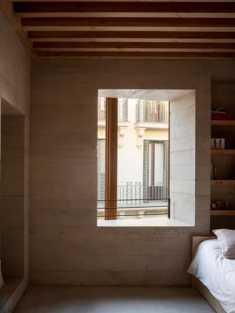 I love the CENTRAL SPACE of the 1736 House in Barcelona, by H Arquitectes. (2023)