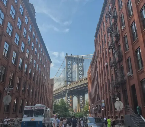 The Manhattan Bridge, taken today [OC]