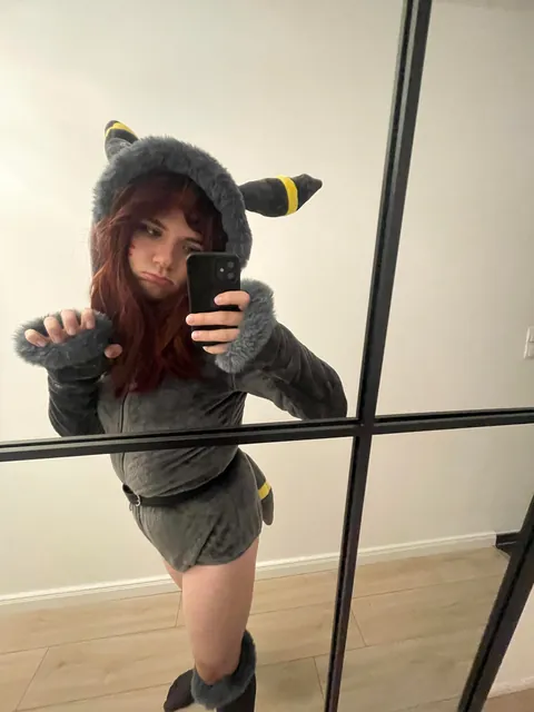 I'm 5'4 you can fuck me if you're taller :3 💕