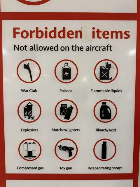 War Clubs are specifically forbidden on aircraft in Fiji.