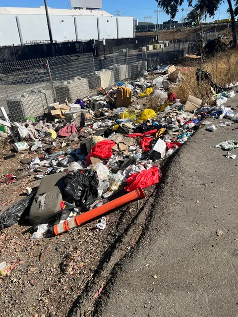 As a sole volunteer, I work in my free time to help remove illegal dumping across the San Francisco Bay Area