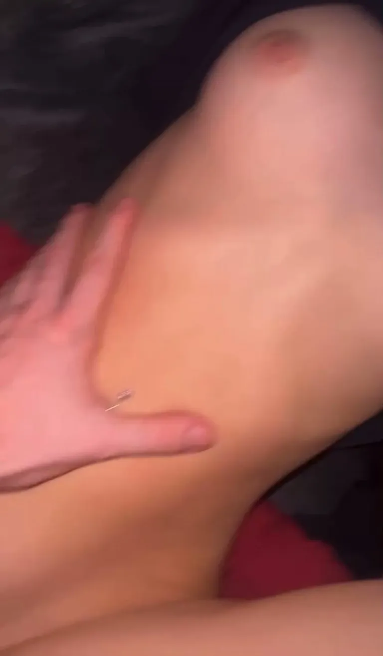 Decorating her stomach