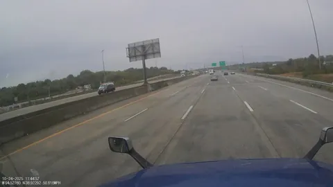 [Oc] improper lane change near leads to 4 vehicle accident.
