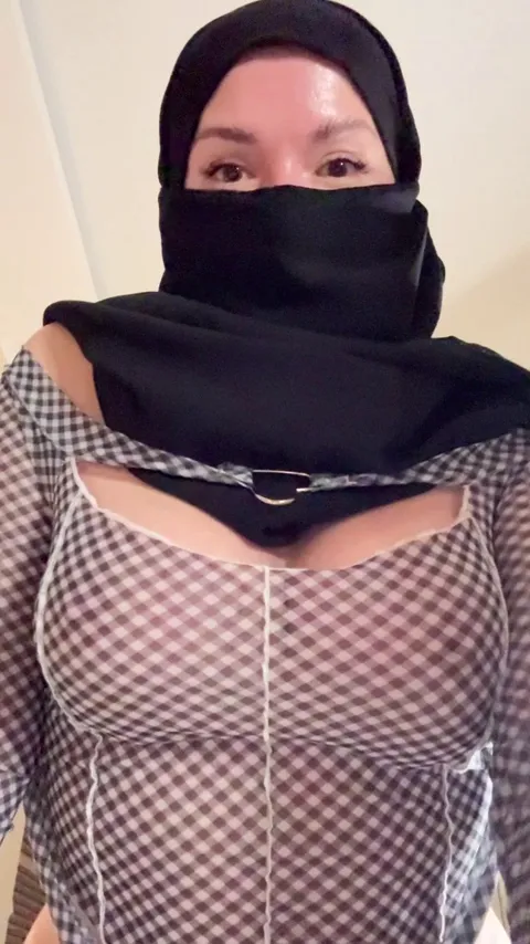 tits with erect nipples, suitable for erect penises [reveal]