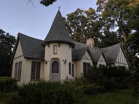 The home I just bought🖤