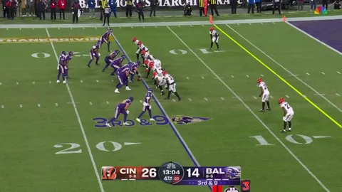 [Highlight] Lamar is picked by Demetrius Knight Jr. for a 4th Baltimore turnover