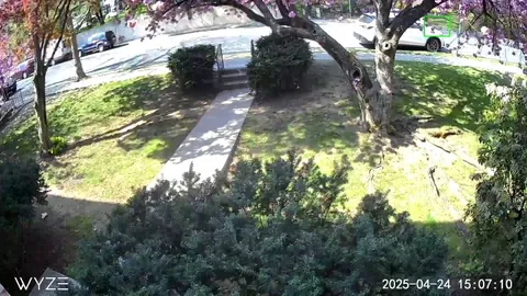 [oc]Car got hit while parked, Lady claims she tried avoiding a oncoming car.