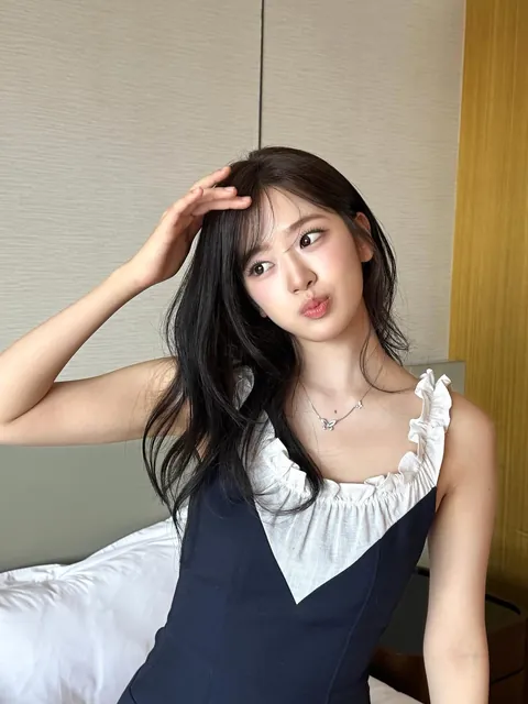 IVE - Yujin