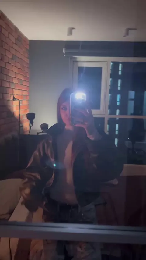 my pokies popping through this jacket lol