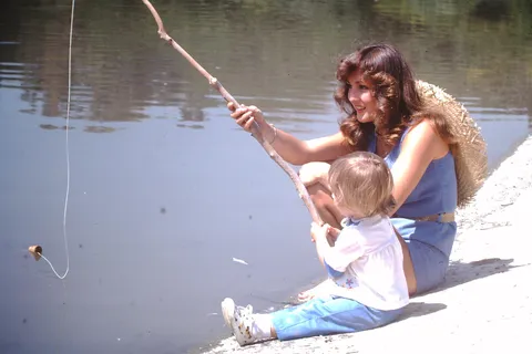 Learning how to fish with Mom 1978