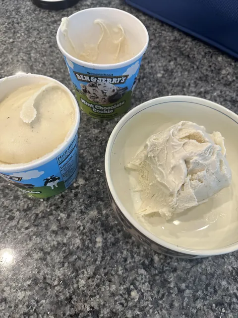 I opened my Mint Chocolate Cookie and it was plain vanilla, so was the next one!