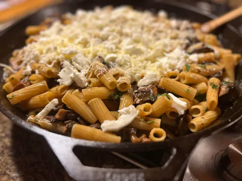 [homemade] baked mushroom Marsala tortiglioni
