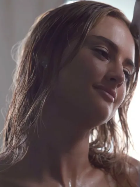 Grace Van Patten - Tell Me Lies S1:E9 (2022)