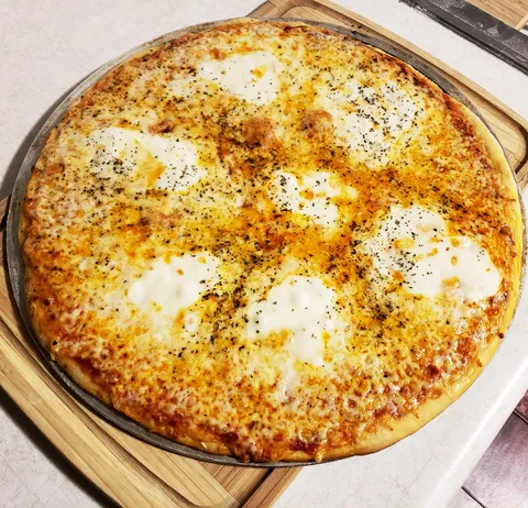 [Homemade] Five Cheese and Basil New York Style Pizza