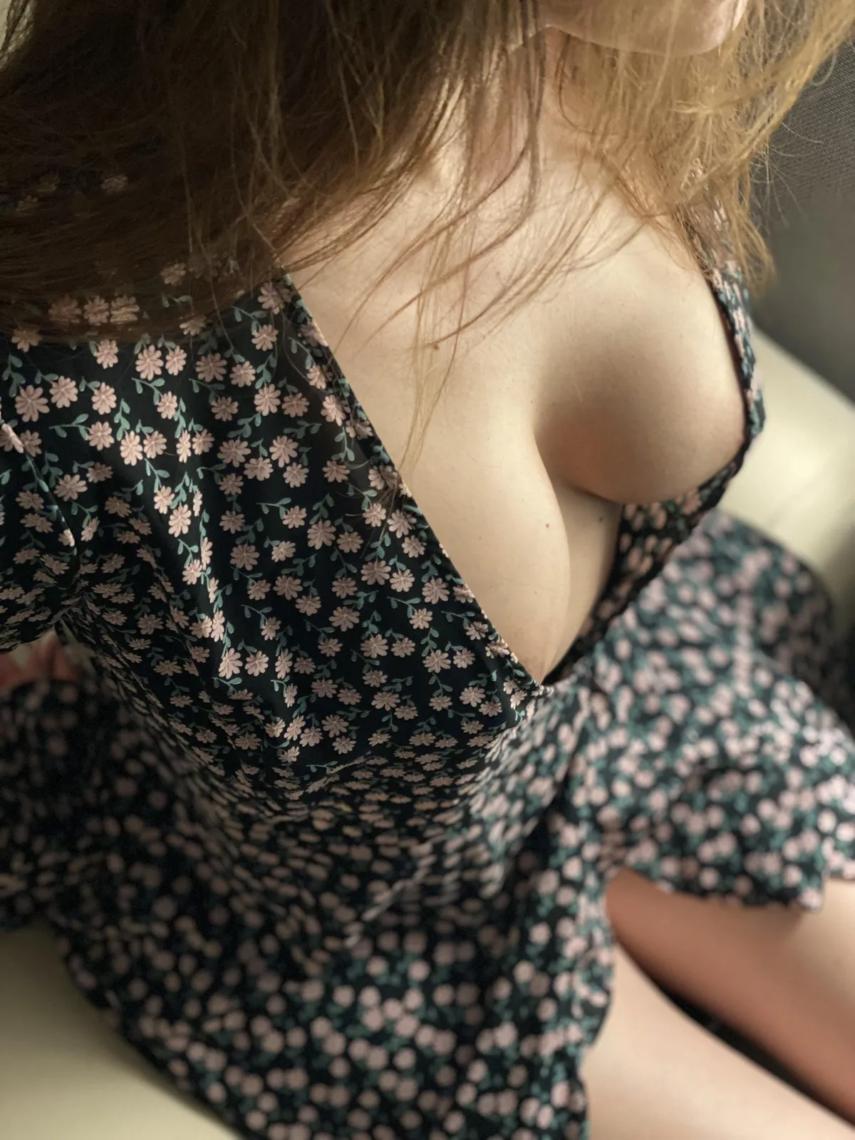 Married, 40yo, mom of 2.