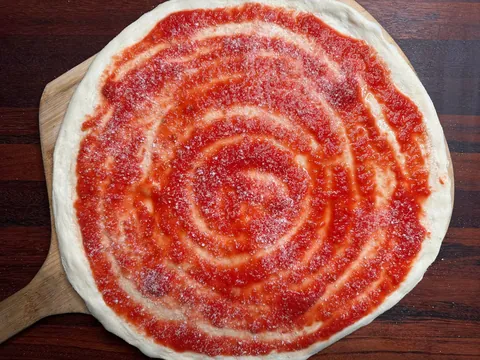 [Homemade] cheese pizza progress