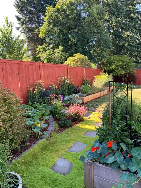 When the Airbnb say there’s a garden side pool and you show up to this