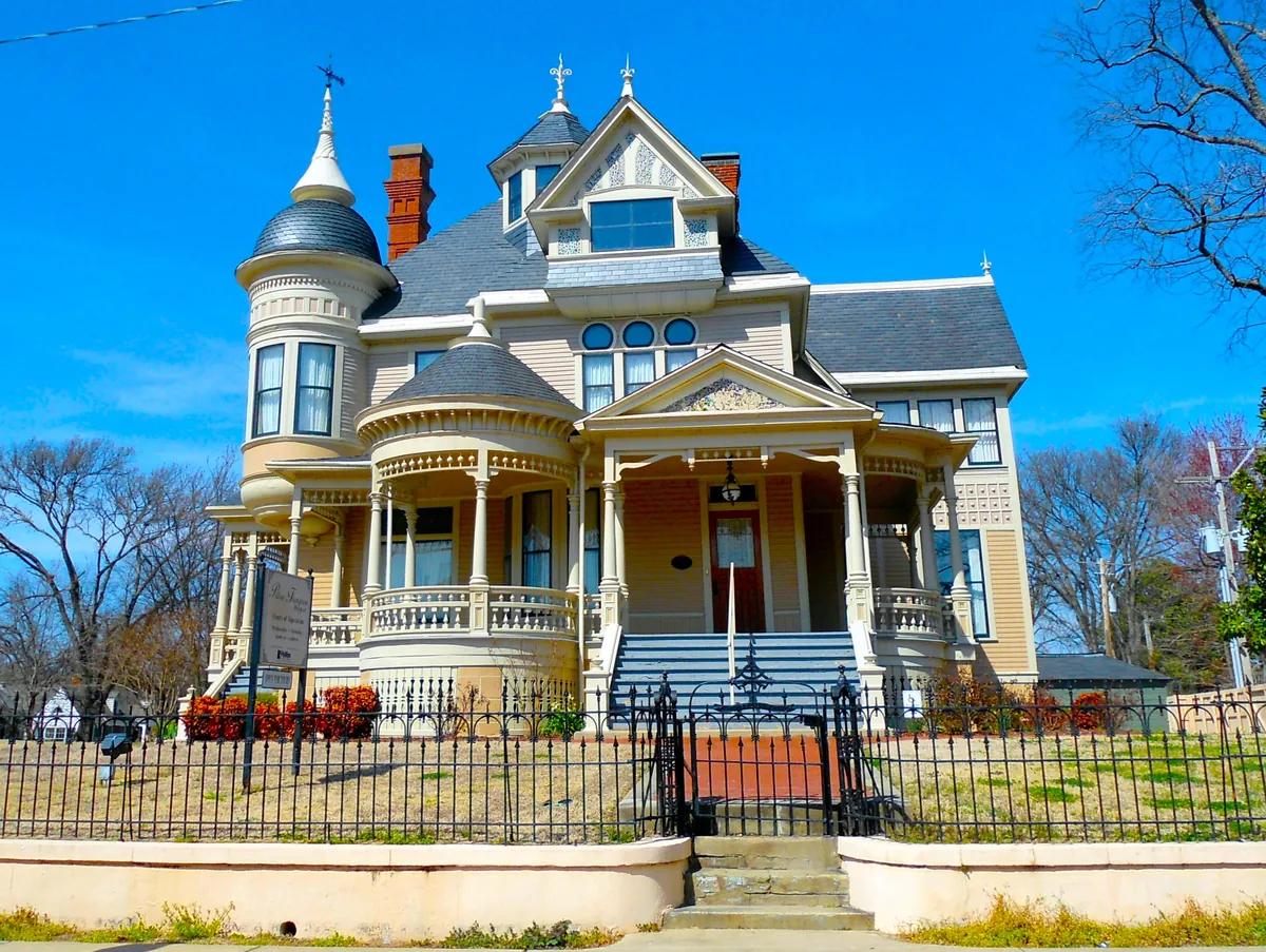 Pillow House build for Jerome Bonaparte (Helena, Arkansas, US).