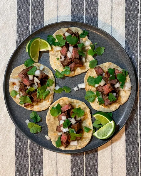 Easy Tri-Tip Street Tacos
