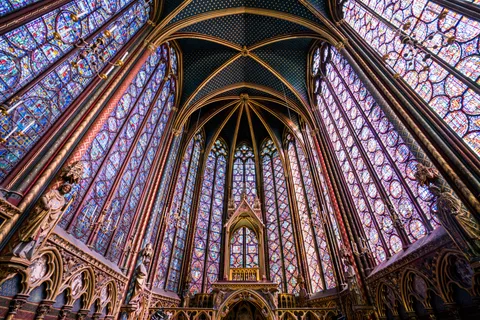 The stained glass windows of Saint Chapelle in Paris never cease to amaze me. Taken on my a7RII.