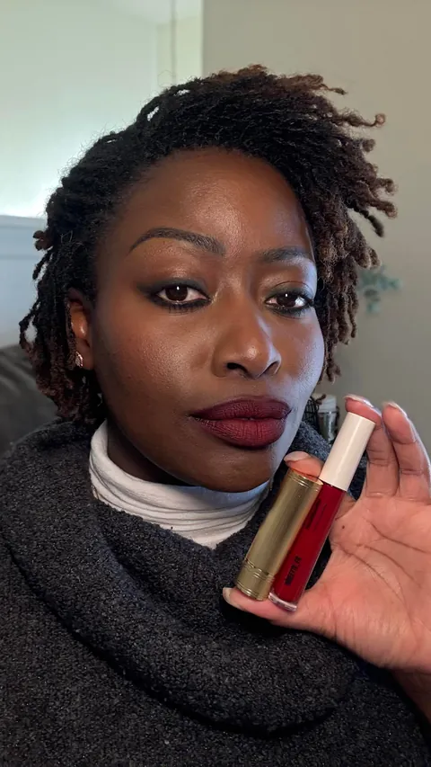 Bold eyeliner &amp; Bold lips today