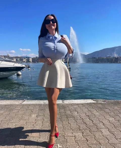 The buttons are struggling to hold them