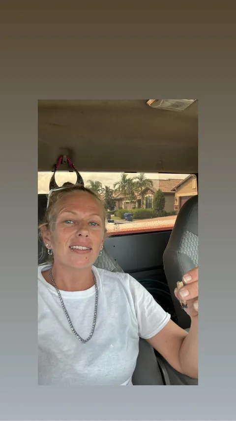 I just turned 38, i have no kids , no man, and recently cut my long hair…roast me up extra crispy