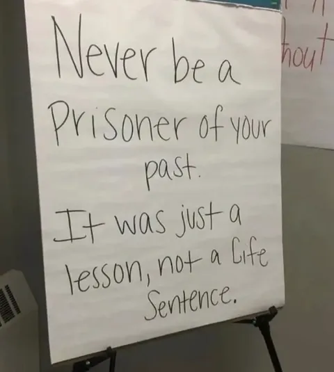 [image] Don't cling on to the past , wipe the dust and move on