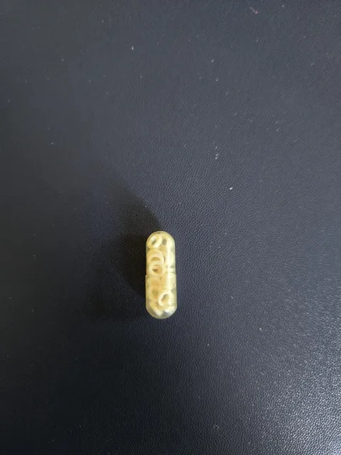 My mom's pill full of little circles