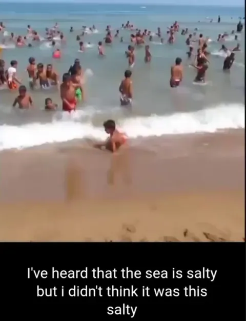 kid from poor family goes to the beach for the first time
