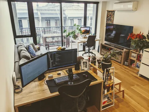 I prefer the cozy look.