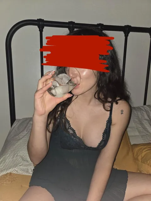 A little tequila and my wife turns into a different woman! 😈😩