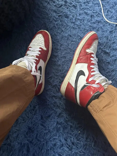 Going out for breakfast with friends… got the 94’s on.   Pretty good shape for 31 years old.