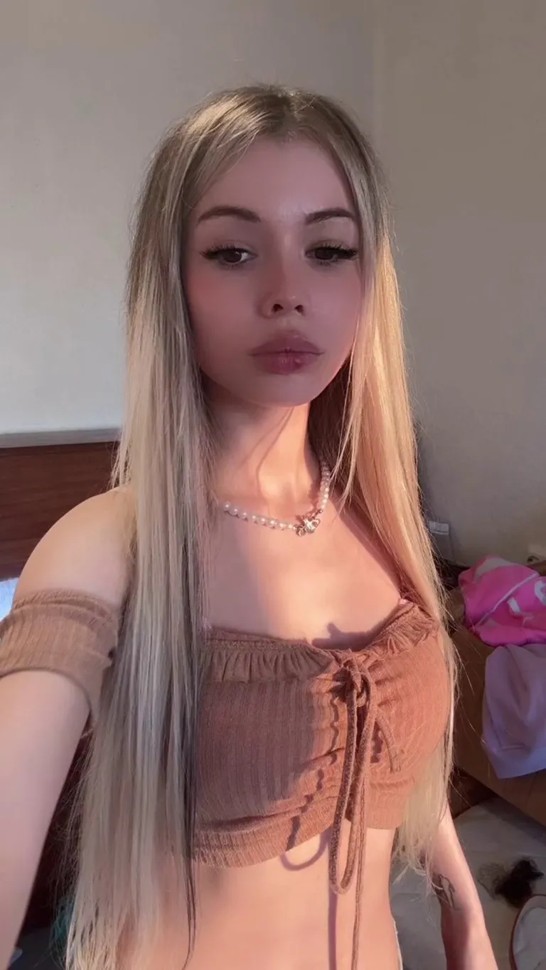 I just love stripping and showing you my titties