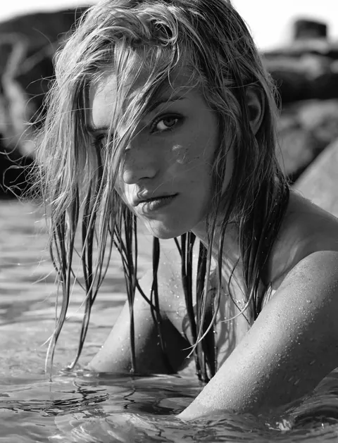 Niamh Adkins is drop dead gorgeous! You agree?