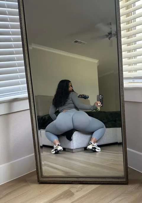 Hi everyone hope you're having a great day!  💕F28