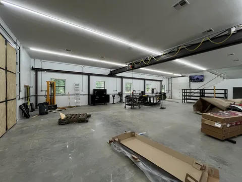 It was a ton of work, but so glad I put a bridge crane in my new shop. Back saver!