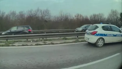 On my way to work this morning, who’s the idiot? [oc]