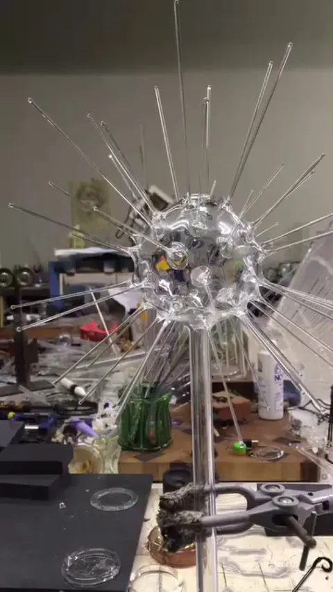 A glass craft that makes magical sounds