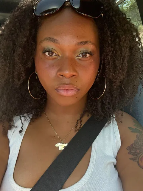 Eyeshadow + natural hair