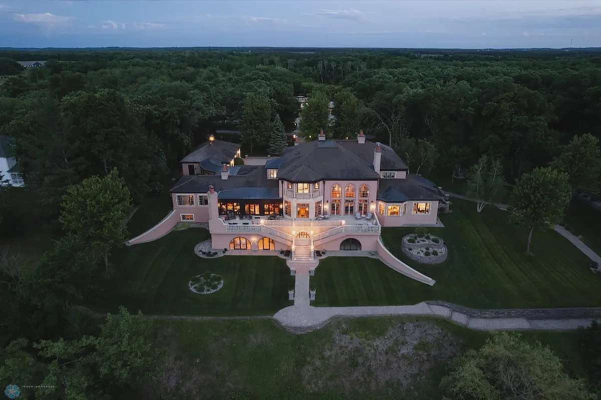 $14M Lake Home in Northern Minnesota
