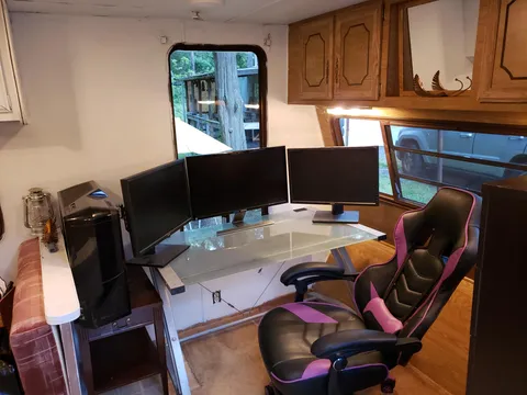 Had to temporarily move into an RV but I fit my Battlestation in it