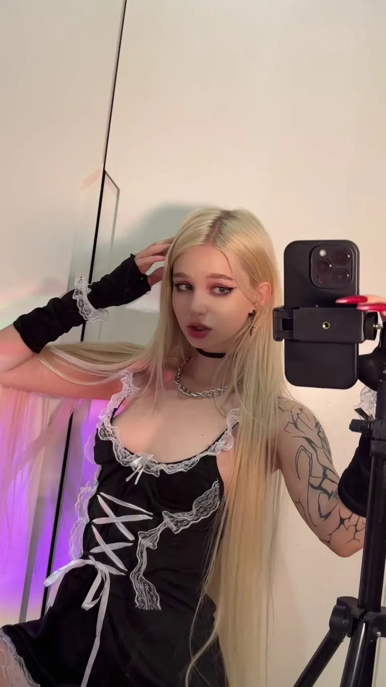 ex told me my pale skin is a turn off, do you think so too