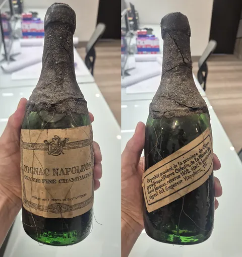 This bottle of Cognac Napoleon Reserve 1802